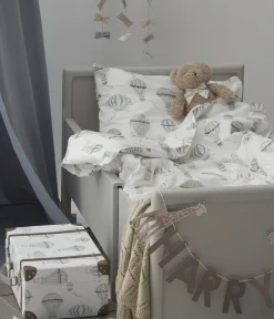 Baby balloon patterned bedding set 120*140