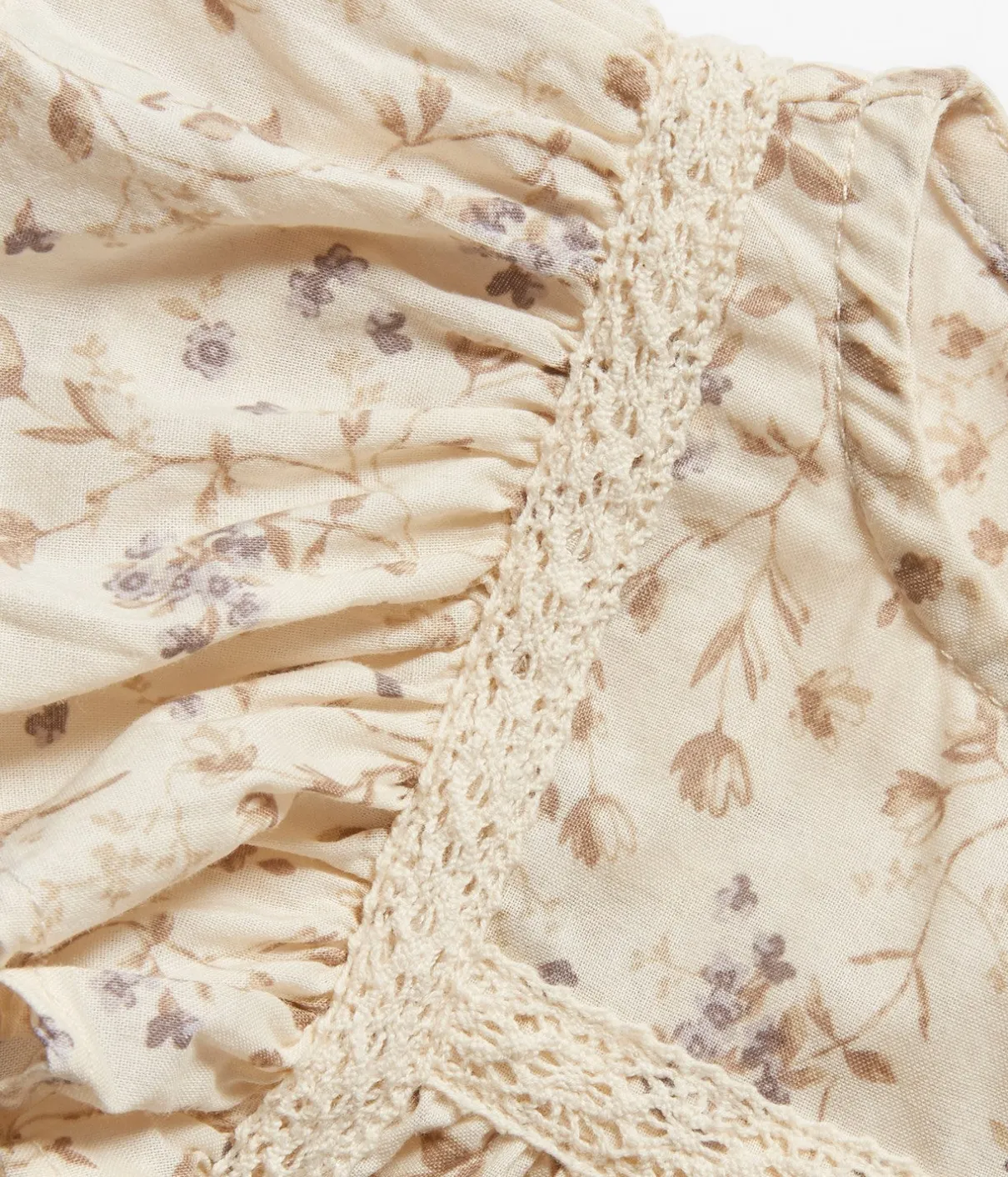 Baby beige floral print puffy bodysuit