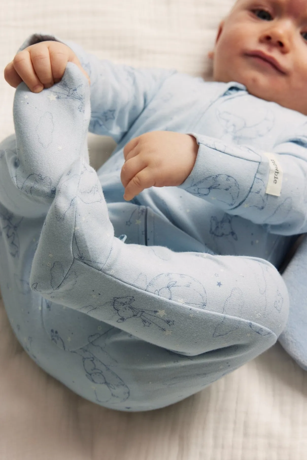 Baby blue animal 2-way zip sleepsuit