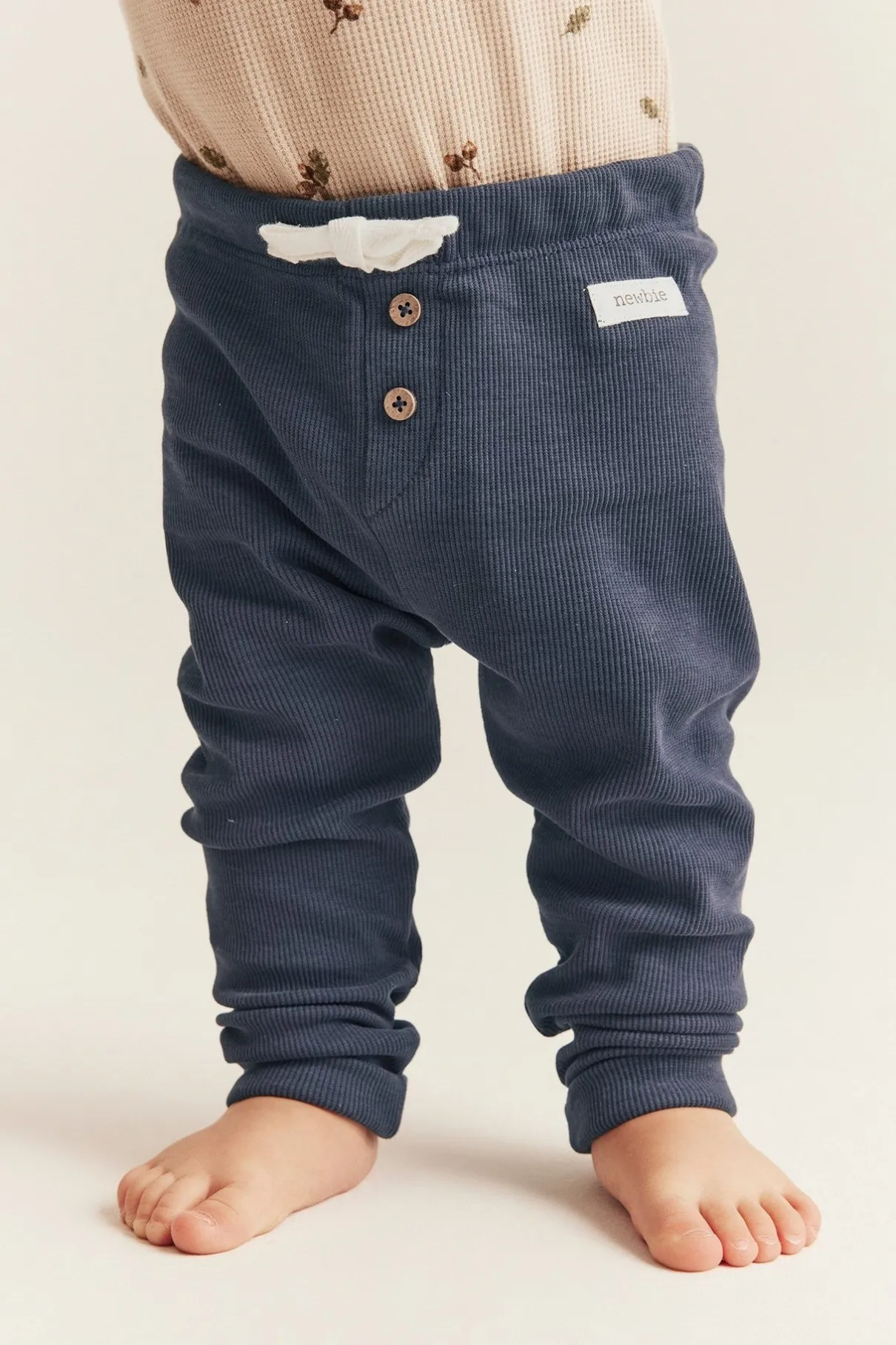 Baby blue ribbed leggings