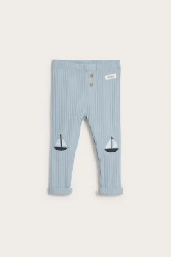 Baby blue ribbed leggings with boat appliqué