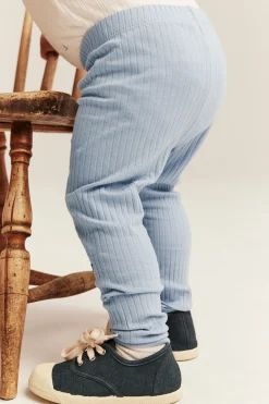 Baby blue ribbed leggings with boat appliqué