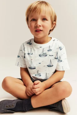Baby & Kids sailing boat t-shirt