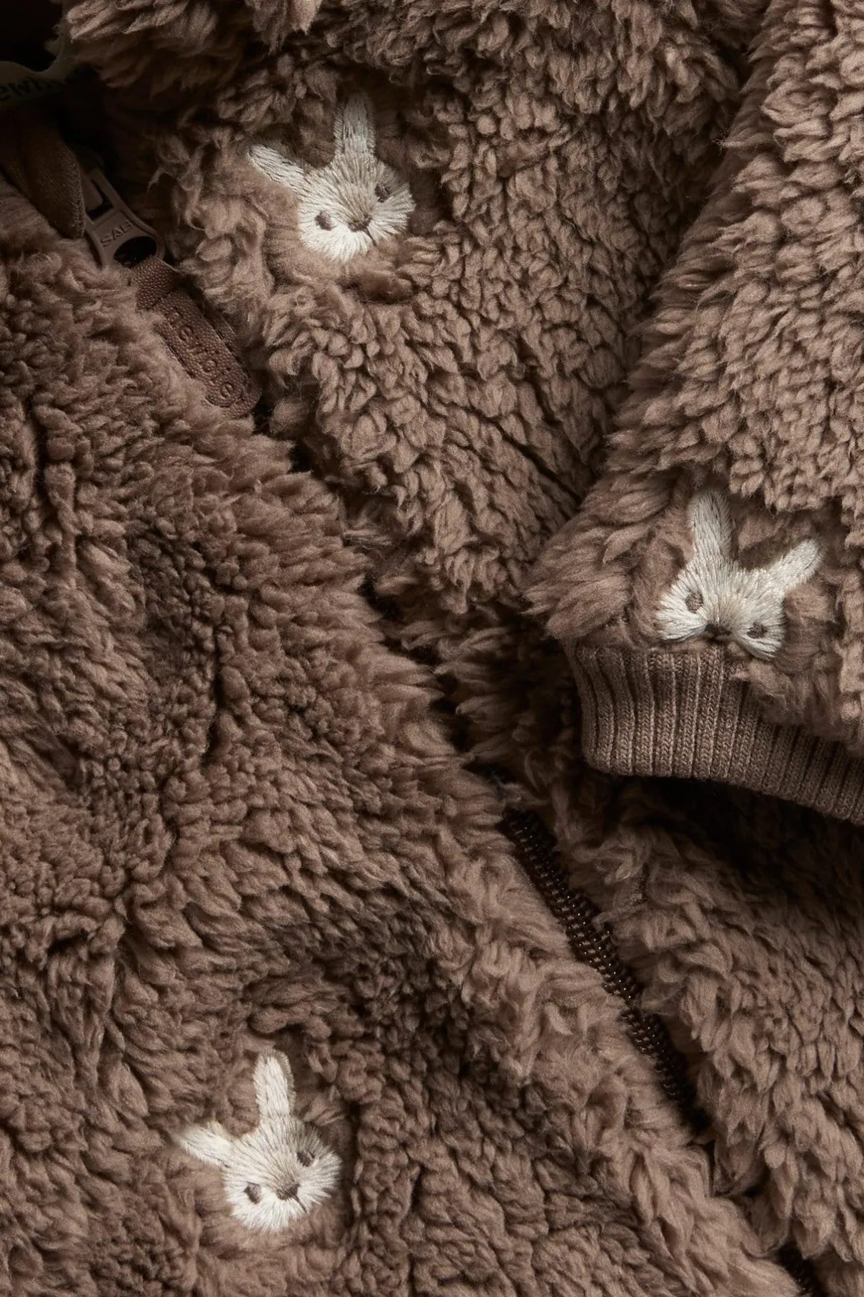 Baby pile jacket with rabbits