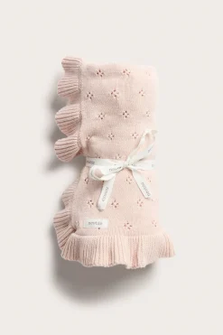 Baby pink knitted blanket