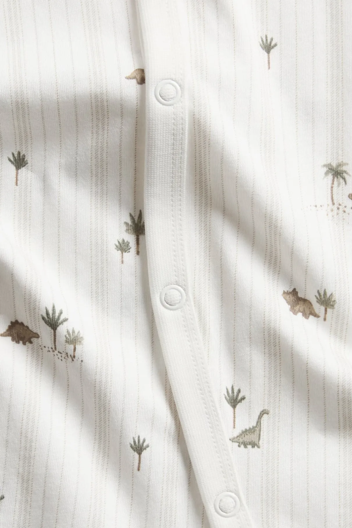 Baby pyjamas with dinosaurs