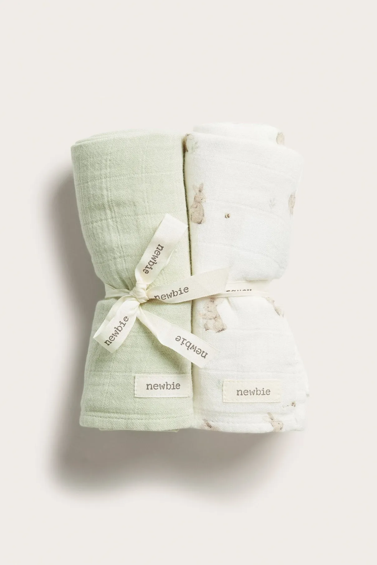 Baby white muslin blankets with rabbits, 2-pack