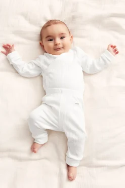 Baby white ribbed leggings