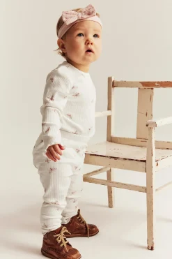 Baby white ribbed leggings with butterfly print