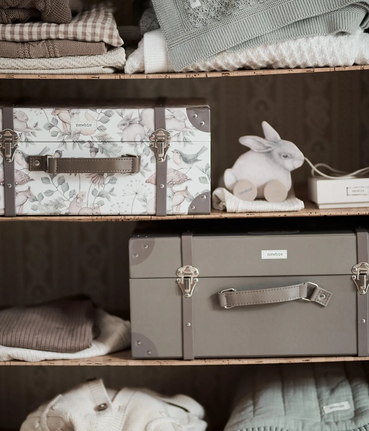 Beige forest print trunk