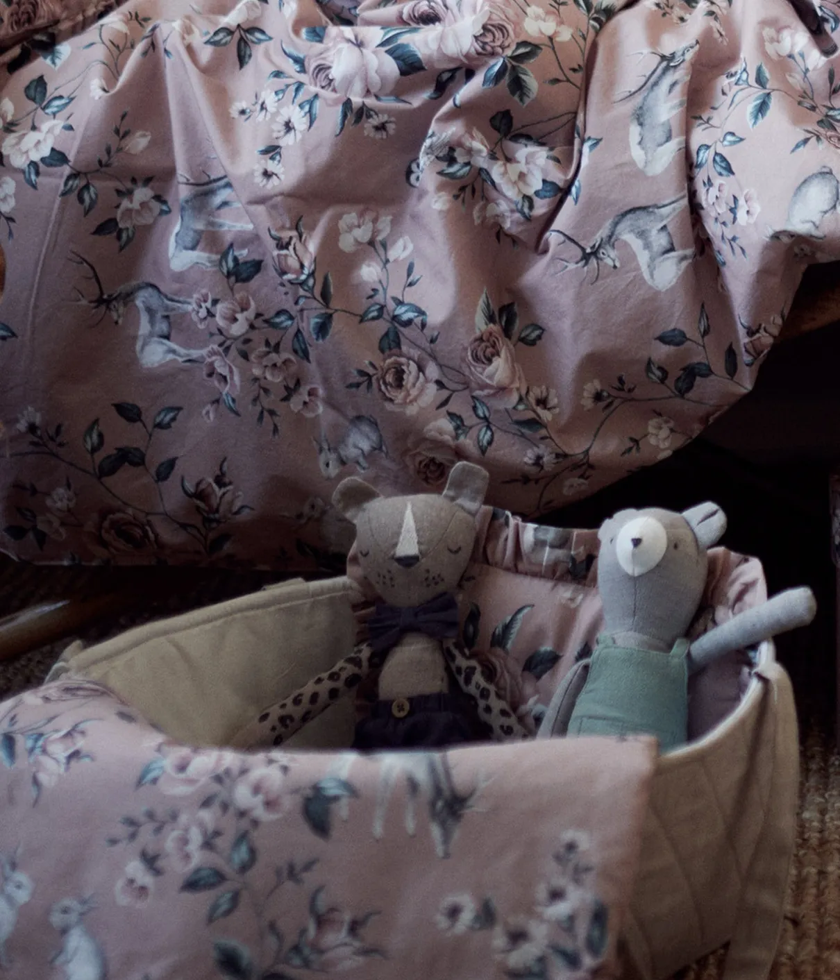Beige quilted doll basket