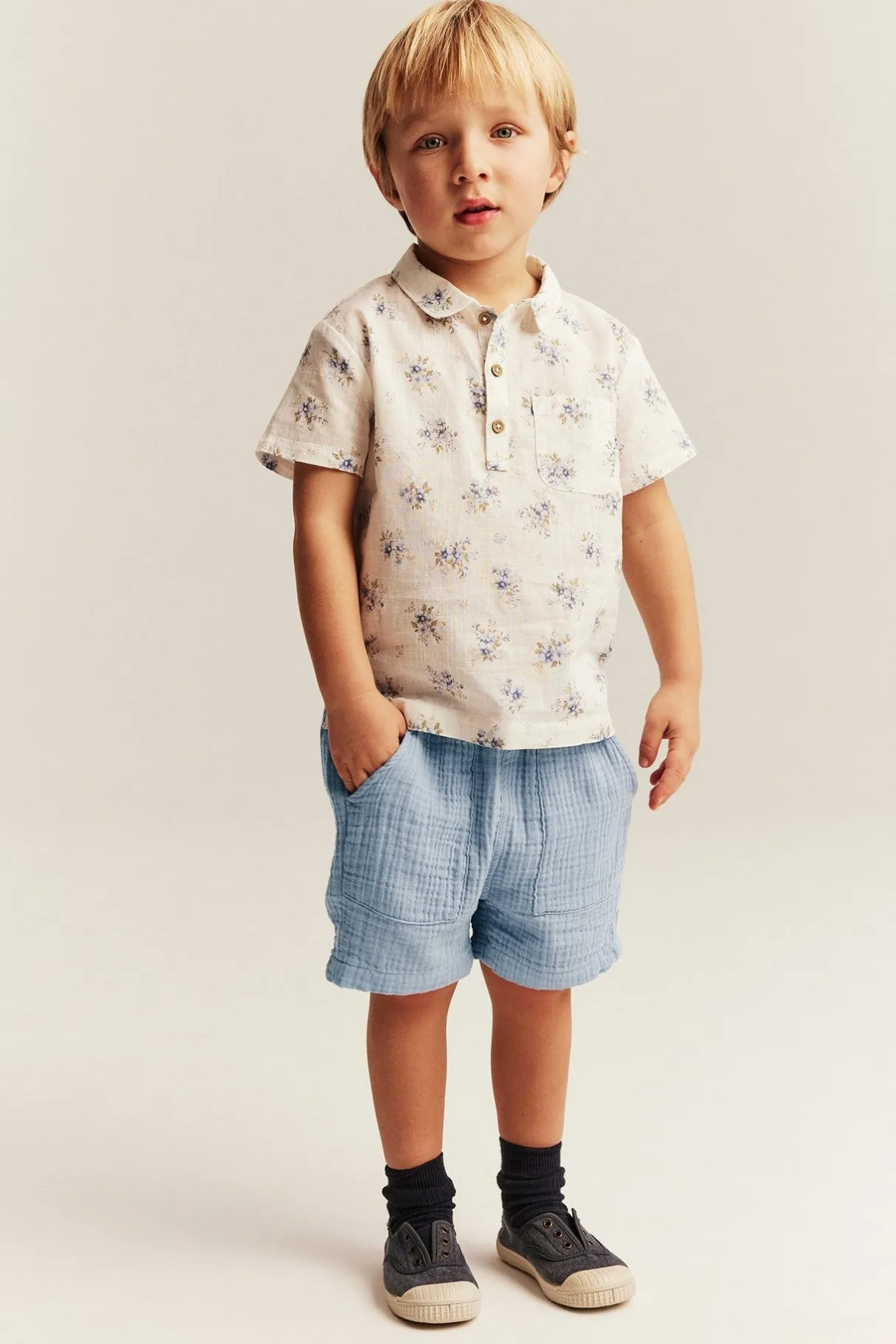 Kids blue muslin shorts