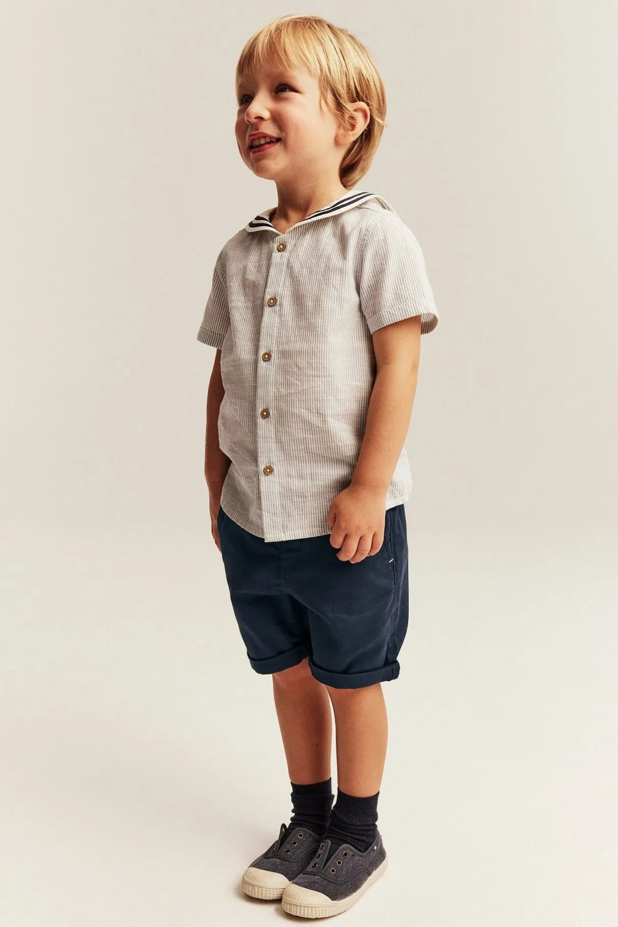 Kids blue shorts with pockets
