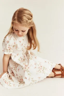 Kids floral dress with puff sleeves