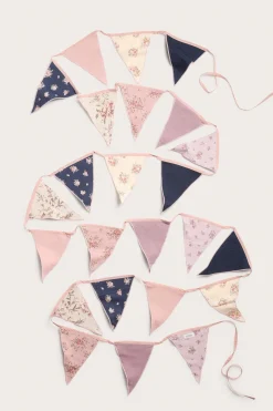 Multi floral patchwork pennant