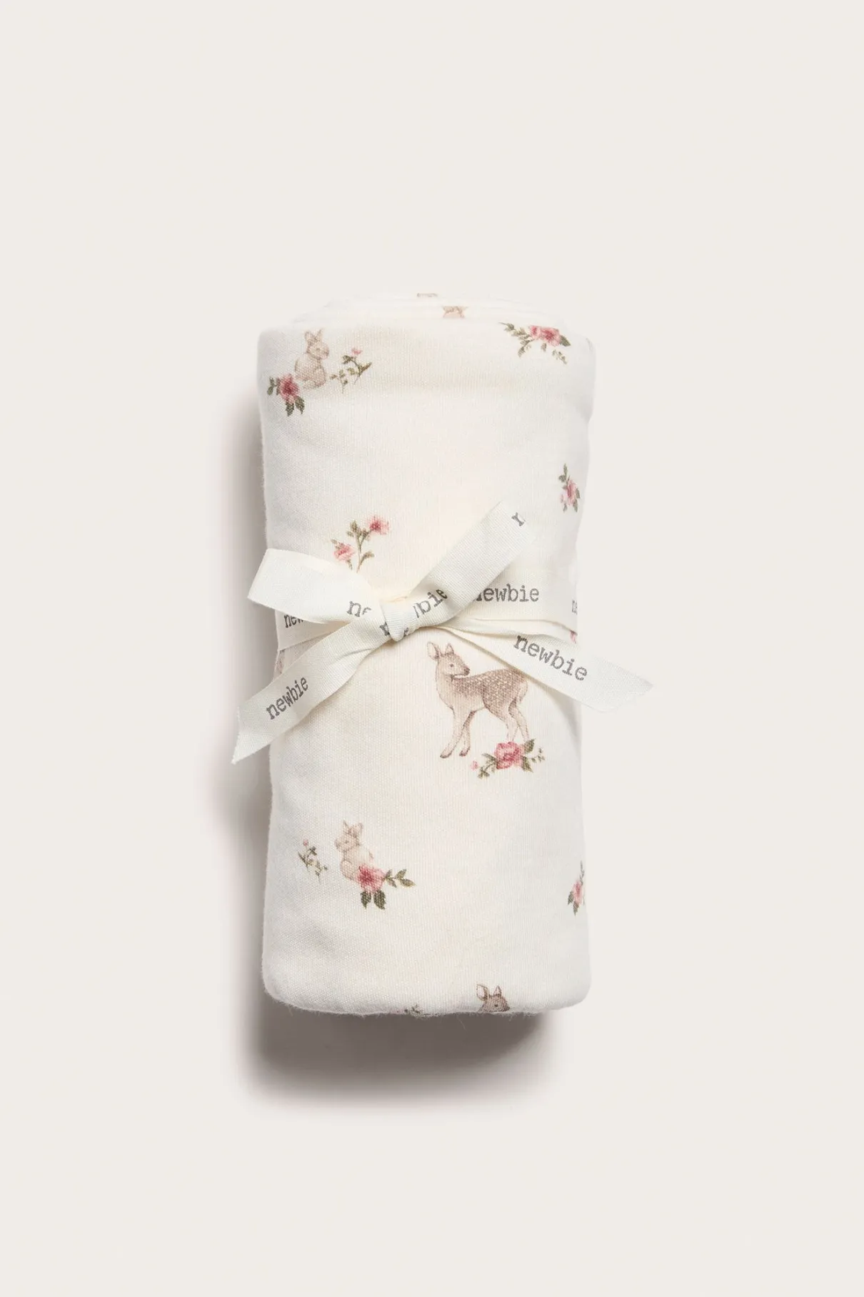 White double jersey deer patterned blanket