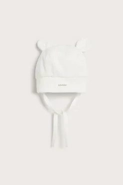 White hat with bear ears