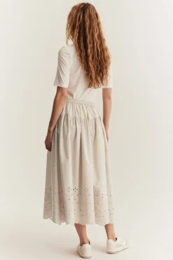 Women's beige embroidery skirt