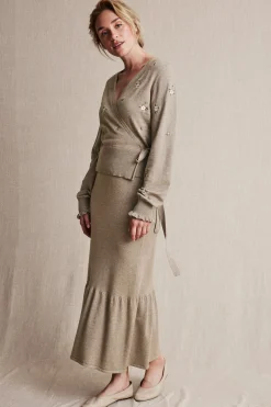 Womens beige knitted skirt