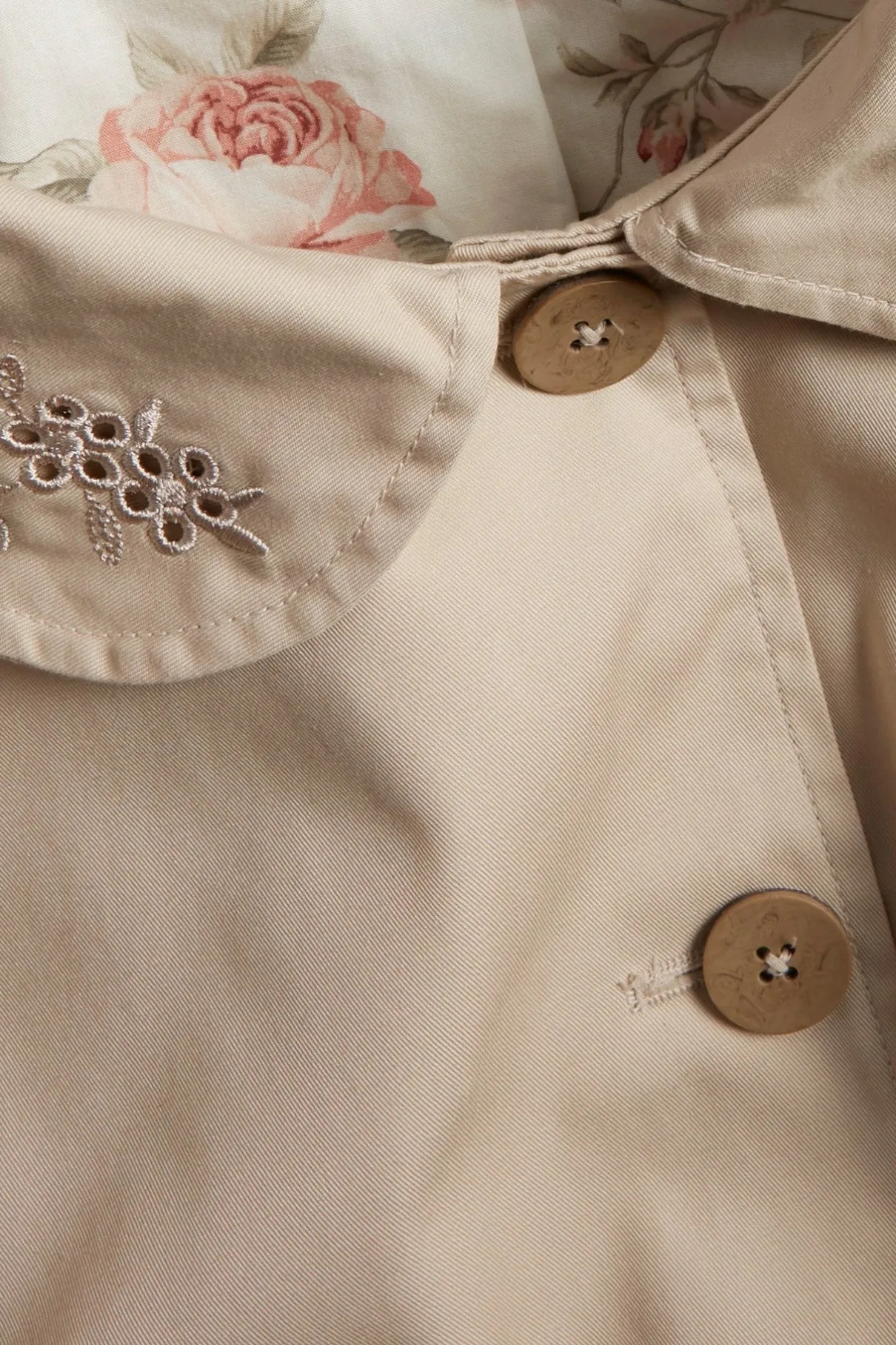 Women's beige short trench coat