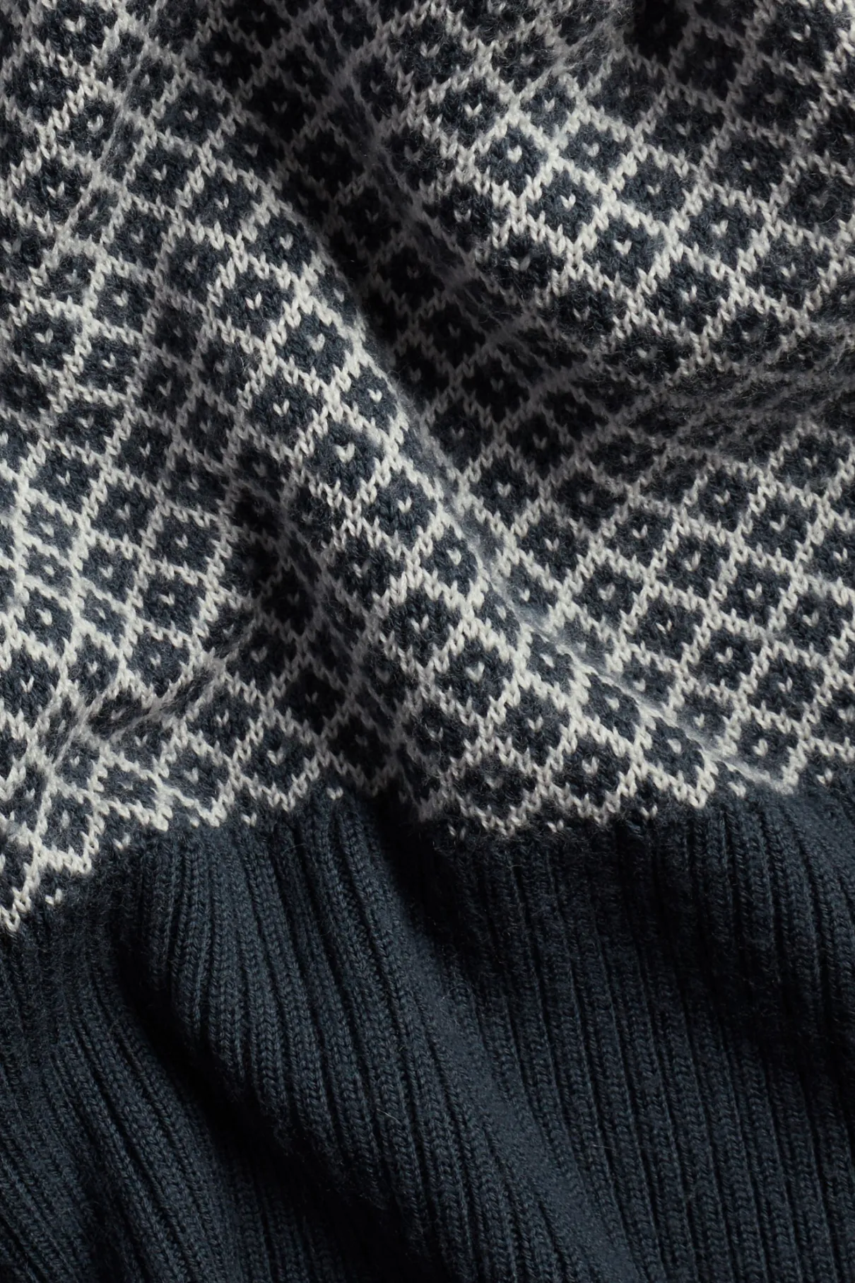 Women's blue knitted wool jumper