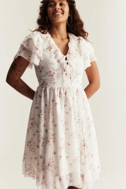 Women’s white floral chiffon dress